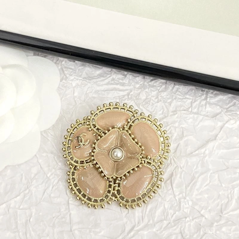 Practical Chxnxl Brooches 292391