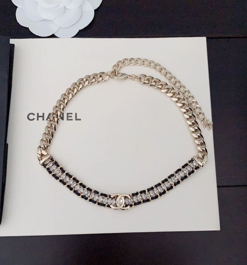 Chxnxl Brooches Sleek 292385