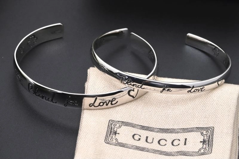 Versatile Gxccx Bracelets 307055