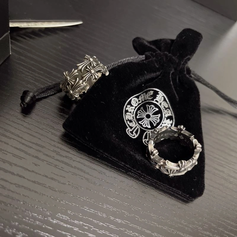 GoAnywhere Chrxmx Hxxrts Necklaces 300576