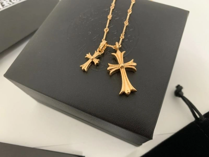 Trendsetting Chrxmx Hxxrts Necklaces 300577