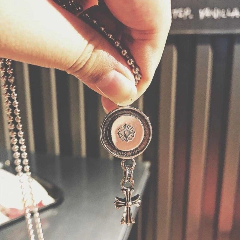 Chrxmx Hxxrts Necklaces Soft 300574