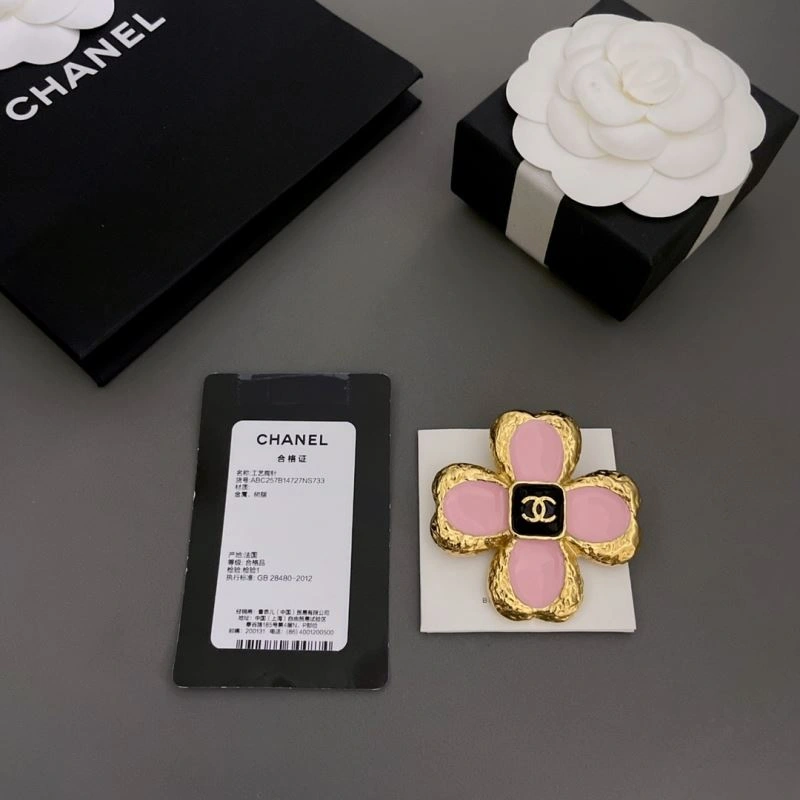 GoodFit Chxnxl Brooches 292372