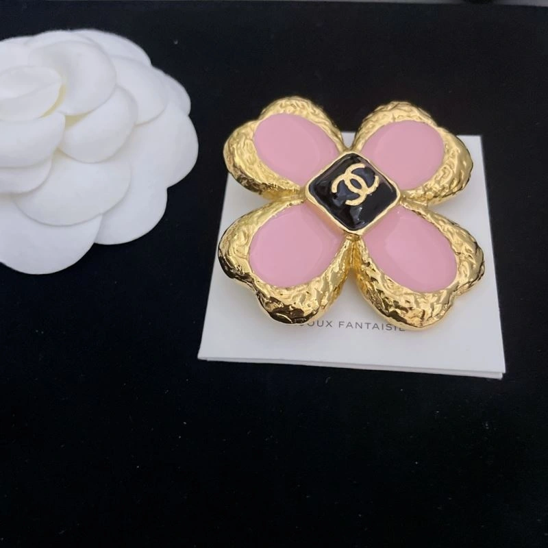 GoodFit Chxnxl Brooches 292372