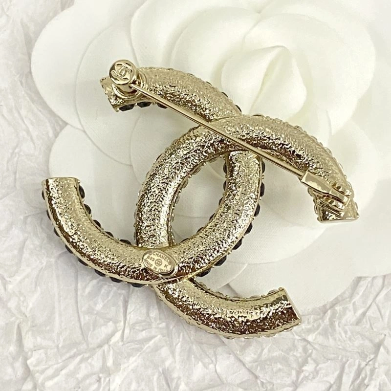 SportInspired Chxnxl Brooches 292369