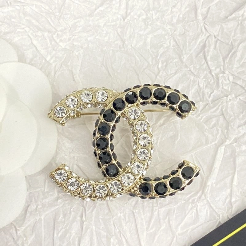 SportInspired Chxnxl Brooches 292369