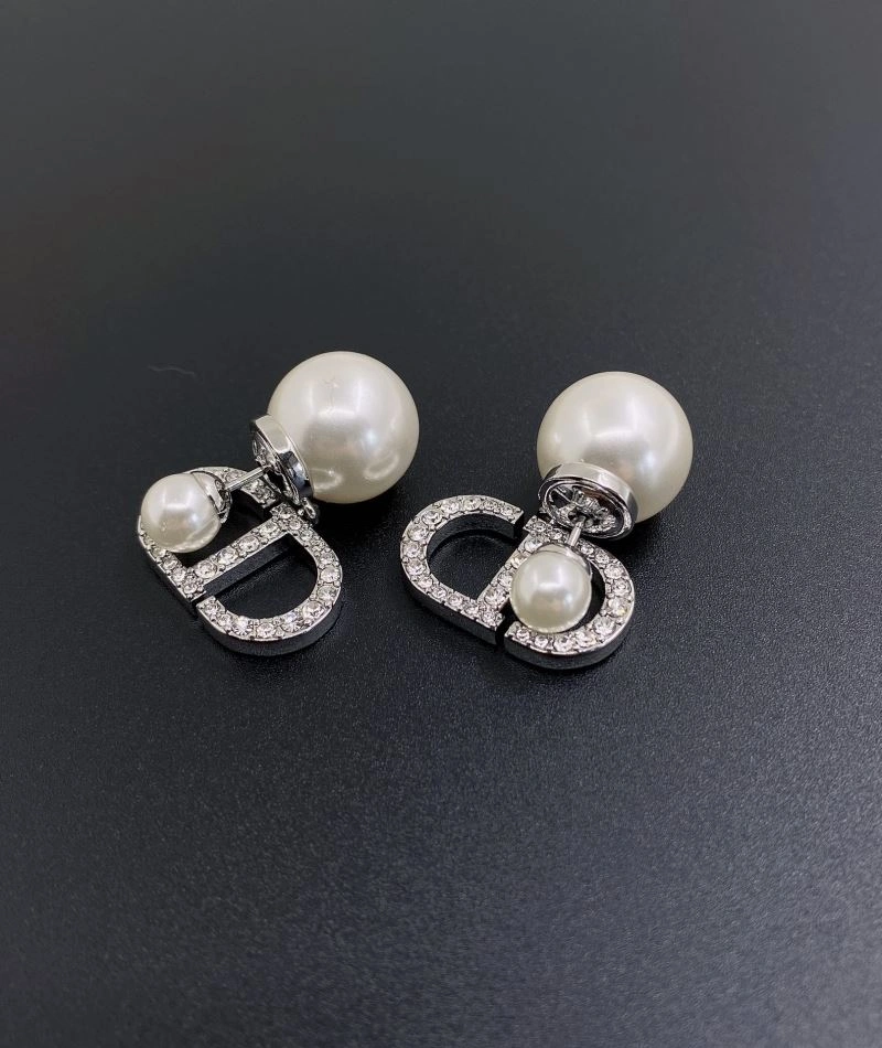Compact Christian Dxxr Earrings 295246