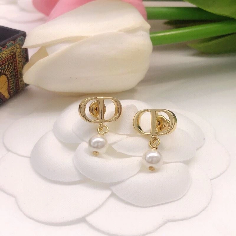Lightweight Christian Dxxr Earrings 295245