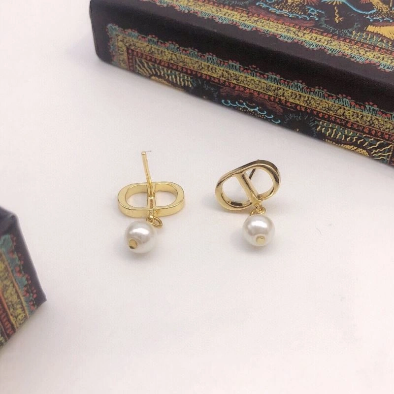 Lightweight Christian Dxxr Earrings 295245