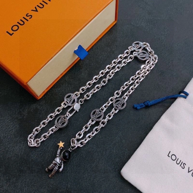 Affordable LX Necklaces 311393