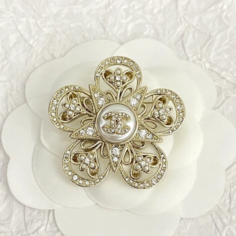 Chxnxl Brooches DailyWear 292357