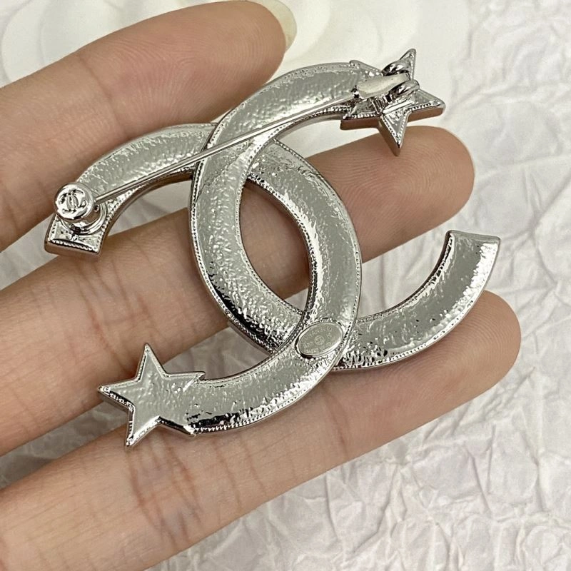 AllSeason Chxnxl Brooches 292354
