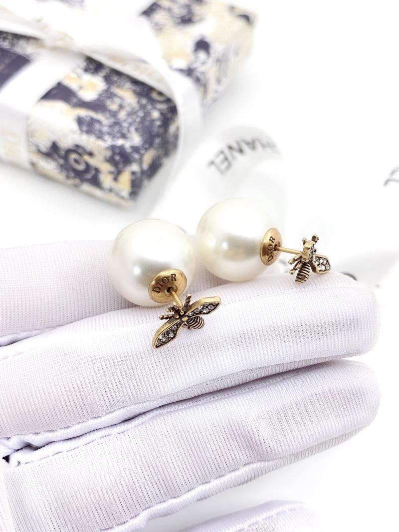 Flexible Christian Dxxr Earrings 295244