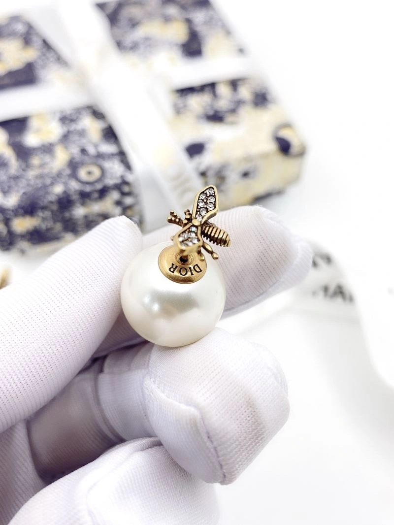 Flexible Christian Dxxr Earrings 295244