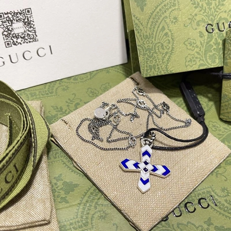 Stylish Gxccx Necklaces 306131