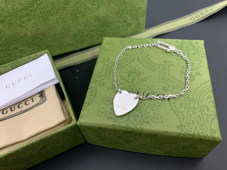 Fashionable Gxccx Bracelets 307051