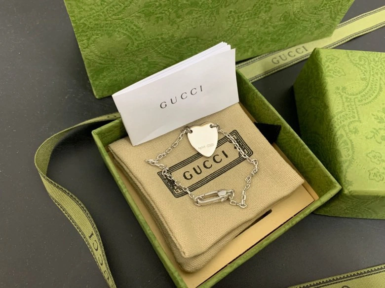 Fashionable Gxccx Bracelets 307051