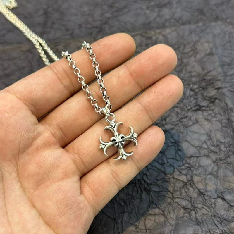 Flexible Chrxmx Hxxrts Necklaces 300560