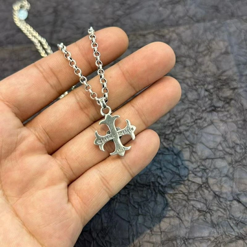 Flexible Chrxmx Hxxrts Necklaces 300560