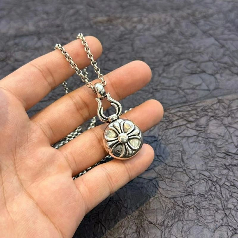 Reliable Chrxmx Hxxrts Necklaces 300571