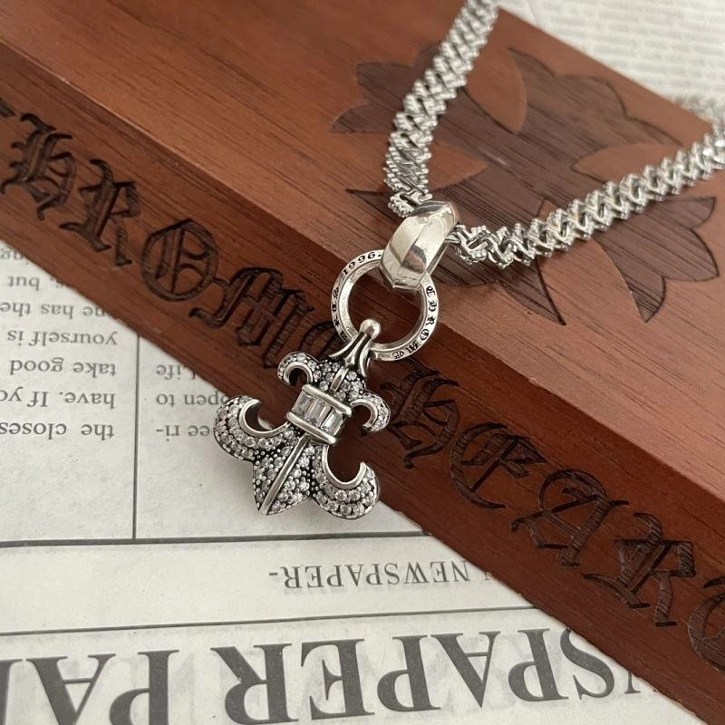 Practical Chrxmx Hxxrts Necklaces 300544