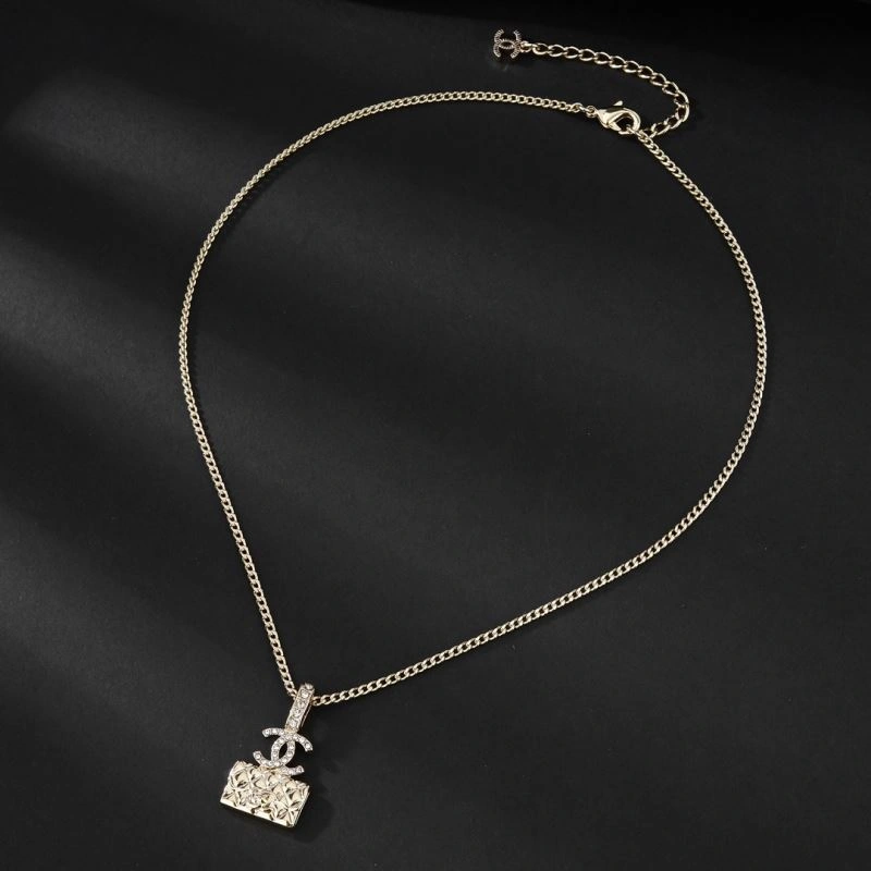StreetReady Chxnxl Brooches 292340