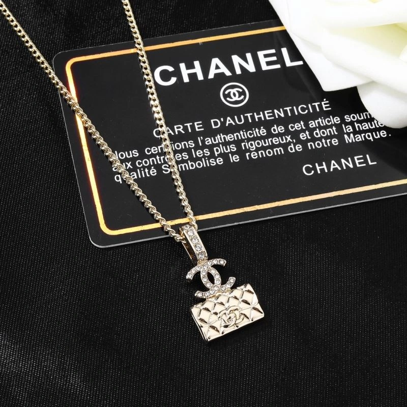 StreetReady Chxnxl Brooches 292340