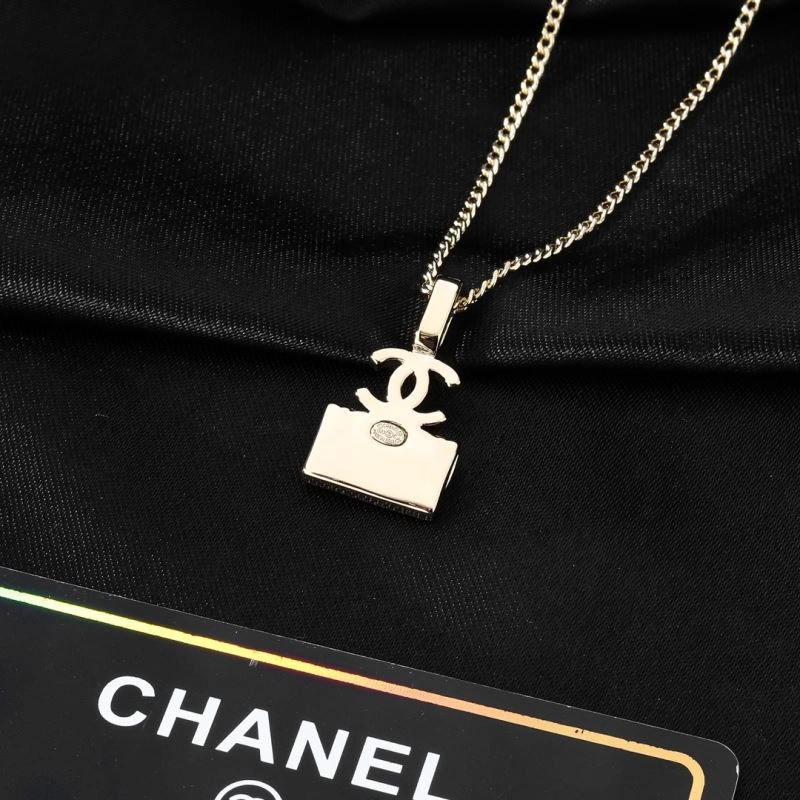 StreetReady Chxnxl Brooches 292340