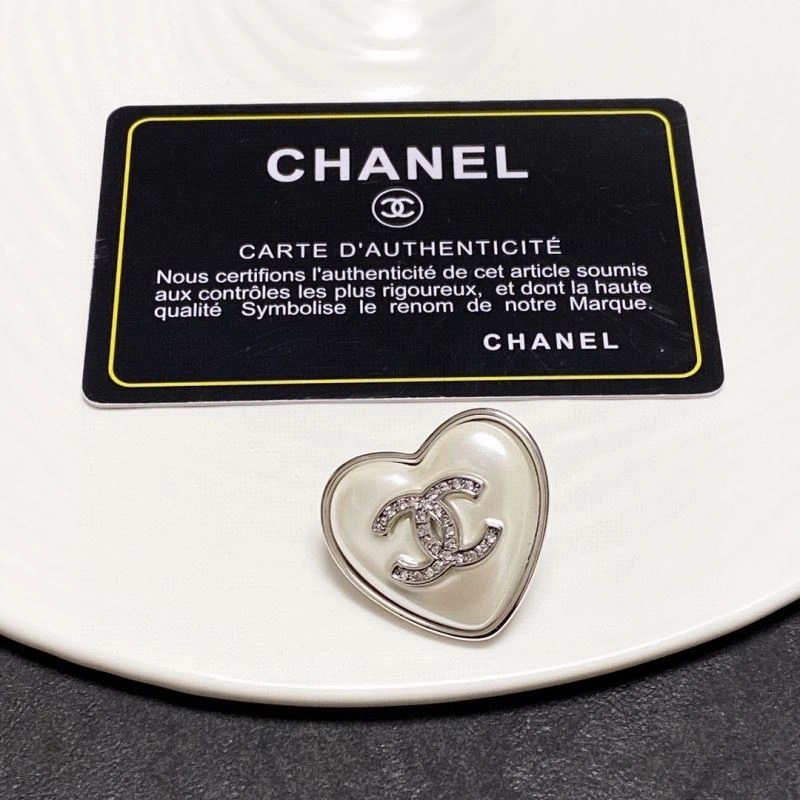 StreetReady Chxnxl Brooches 292338