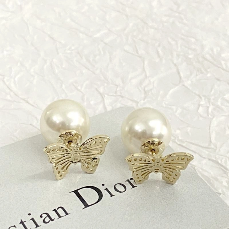 Christian Dxxr Earrings EyeCatching 295230