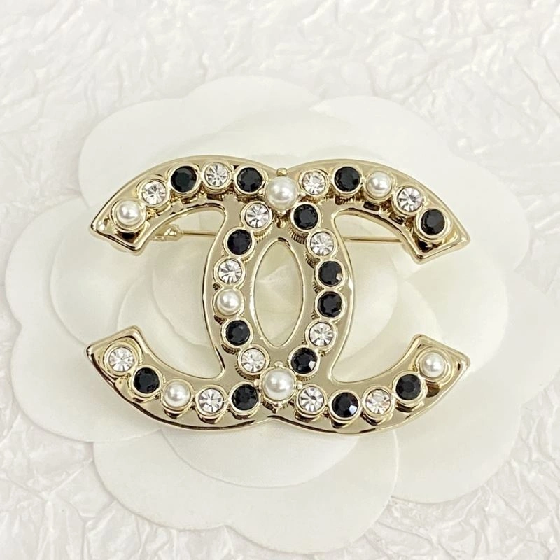 NewStyle Chxnxl Brooches 292333