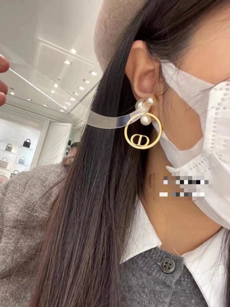 Christian Dxxr Earrings Popular 295241