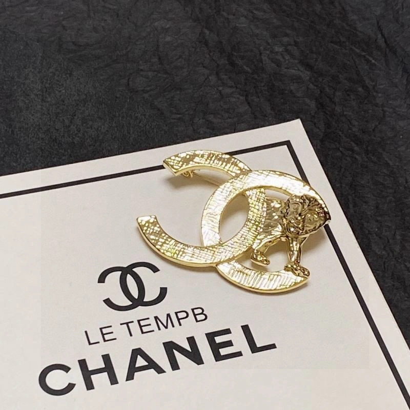 Timeless Chxnxl Brooches 292330