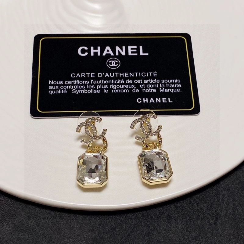 Minimalist Chxnxl Earrings 291053