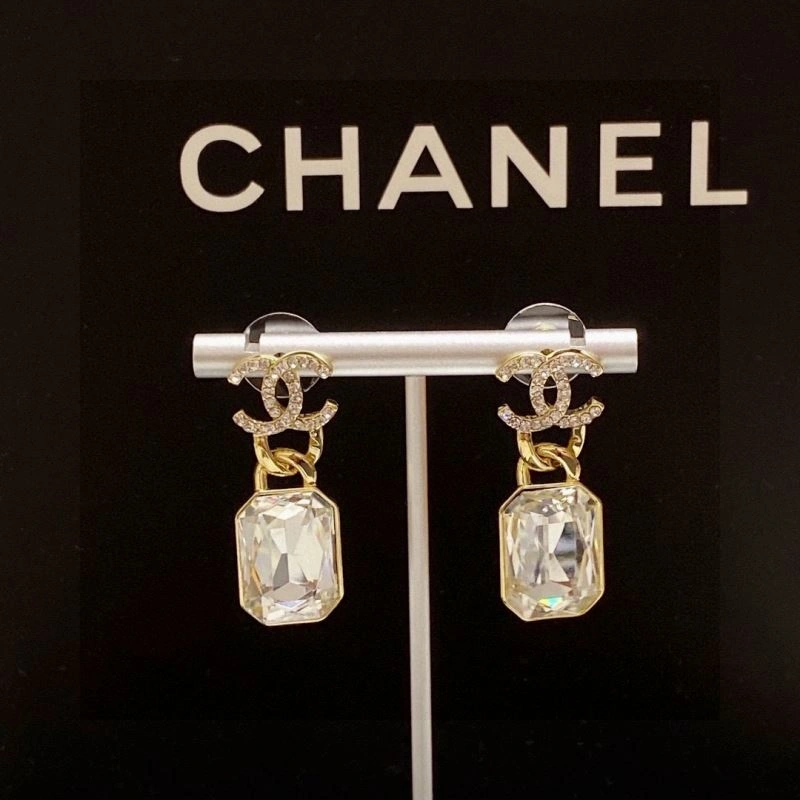 Minimalist Chxnxl Earrings 291053
