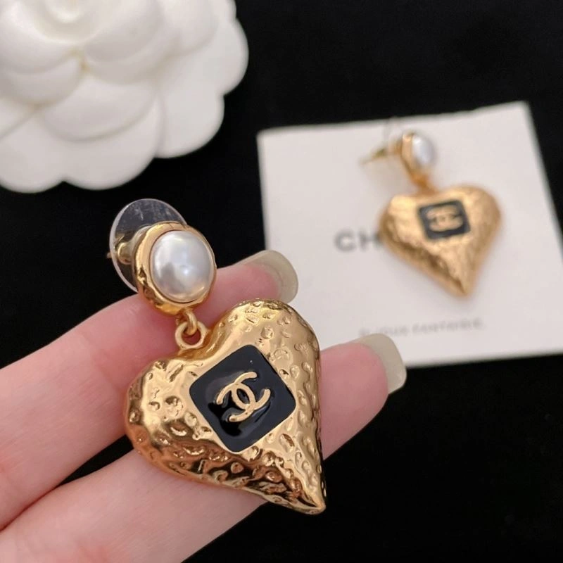 Functional Chxnxl Earrings 291020