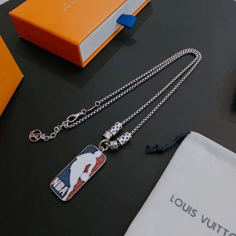 WellDesigned LX Necklaces 311359