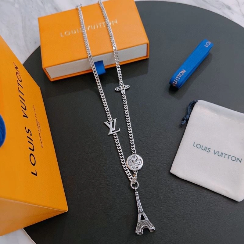 Durable LX Necklaces 311358
