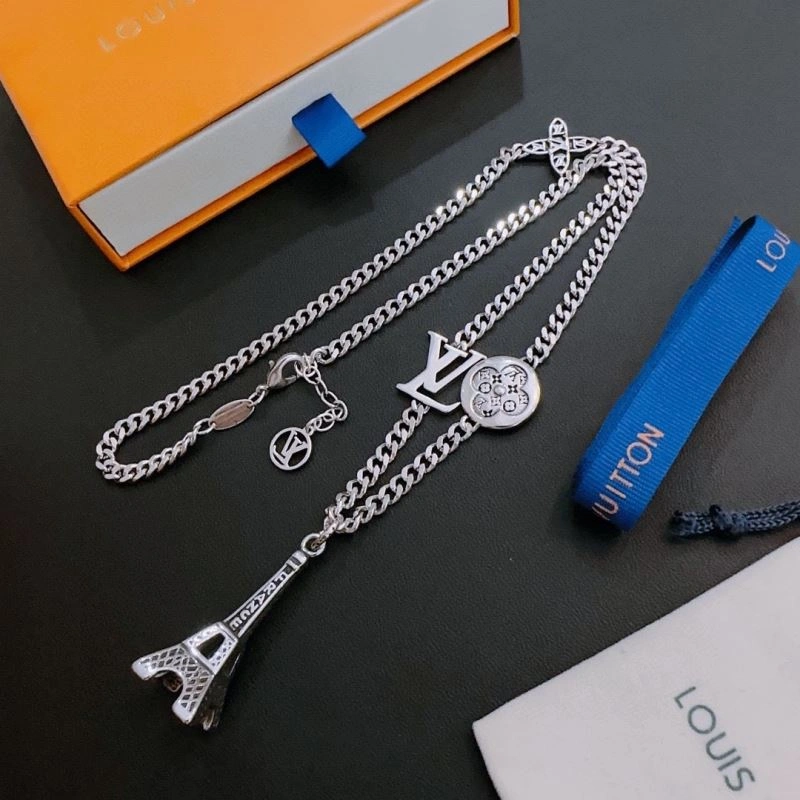 Durable LX Necklaces 311358
