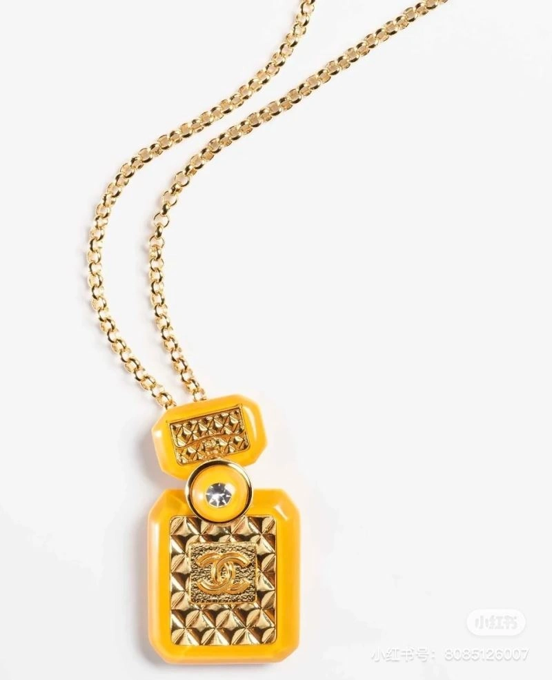 DailyWear Chxnxl Brooches 292320