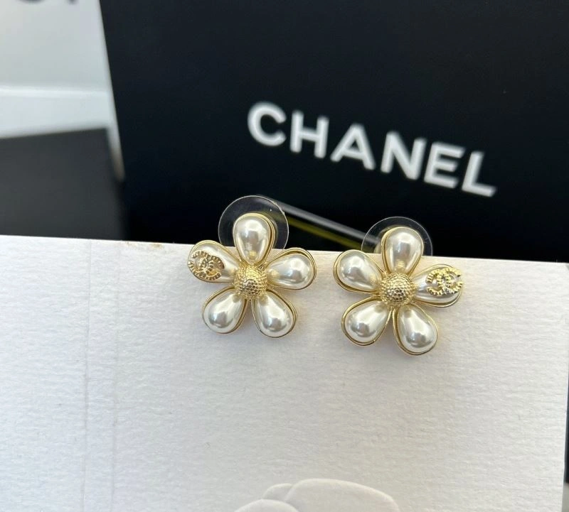 Lightweight Chxnxl Earrings 291015