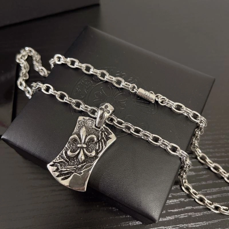 Unique Chrxmx Hxxrts Necklaces 300538