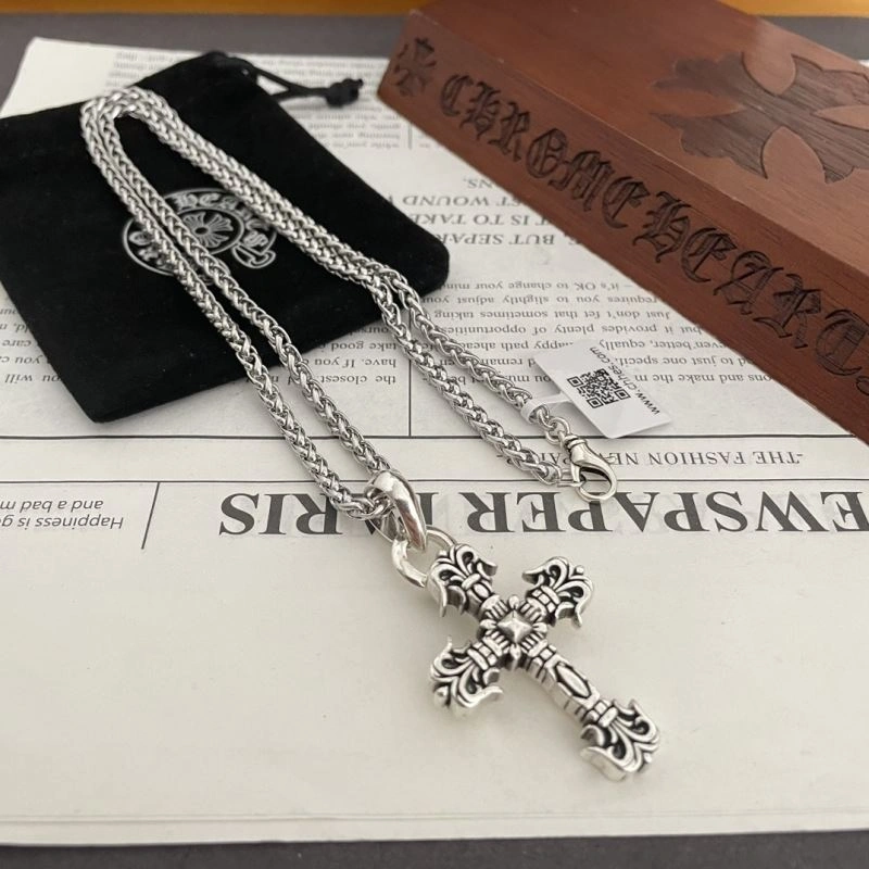 ModernLook Chrxmx Hxxrts Necklaces 300535