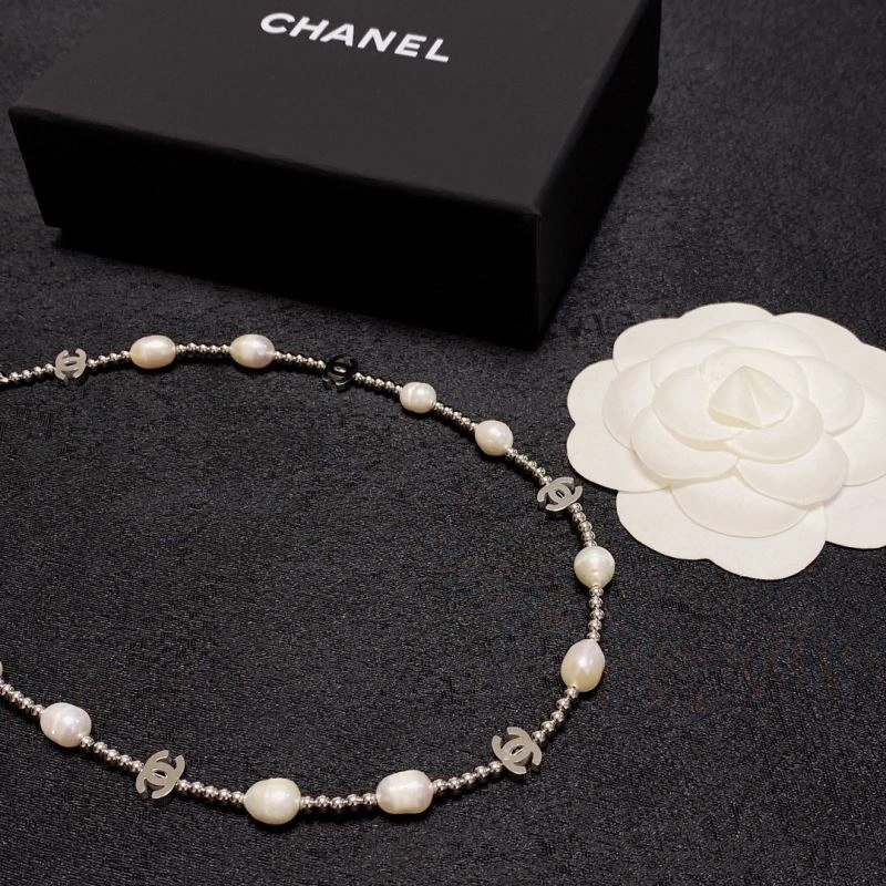 HighQuality Chxnxl Brooches 292307