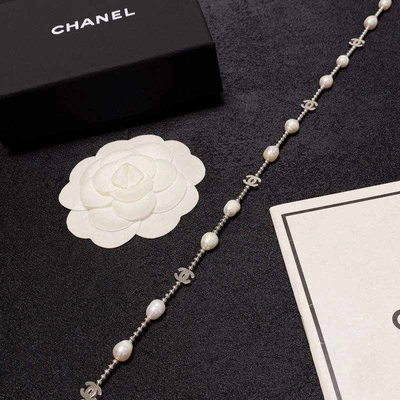 HighQuality Chxnxl Brooches 292307