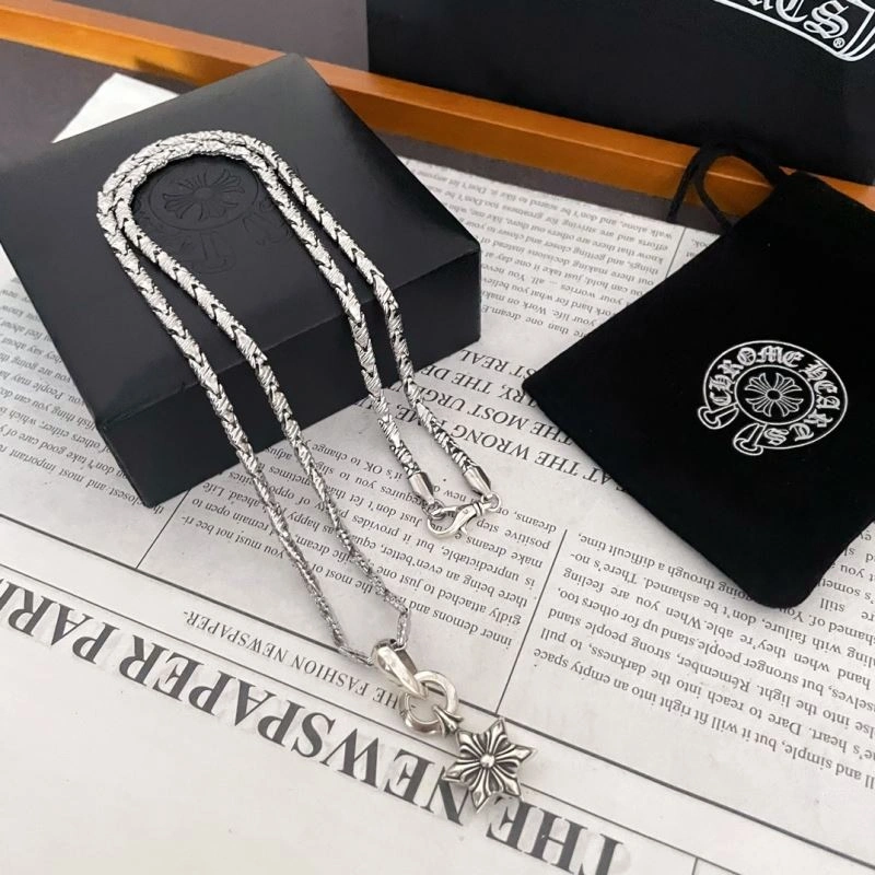 Flexible Chrxmx Hxxrts Necklaces 300527