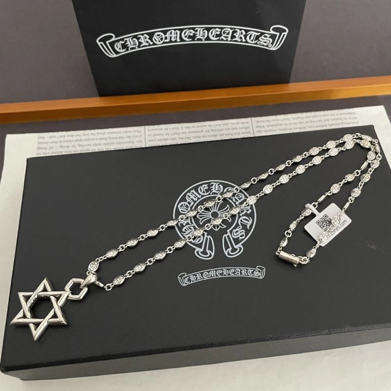 Cozy Chrxmx Hxxrts Necklaces 300503