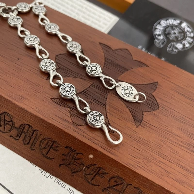 Cozy Chrxmx Hxxrts Bracelets 301335