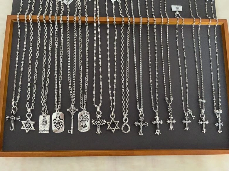 Popular Chrxmx Hxxrts Necklaces 300507