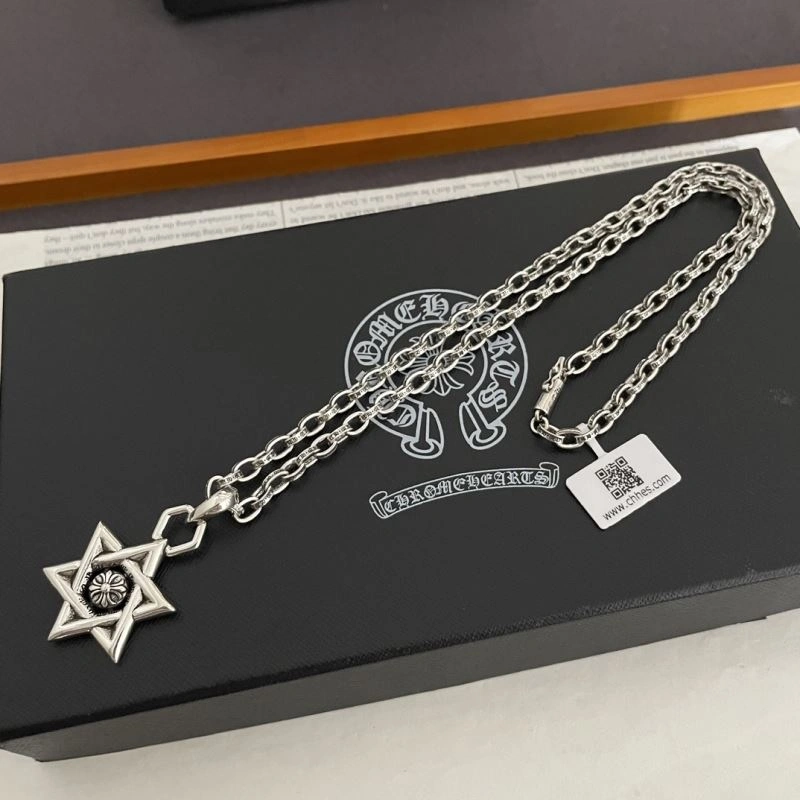 Stylish Chrxmx Hxxrts Necklaces 300511